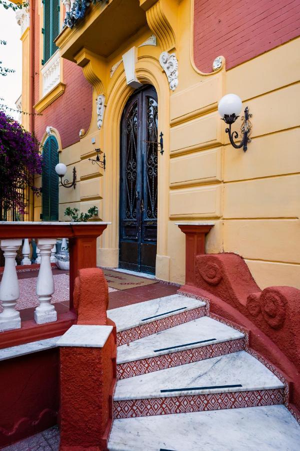Antica Dimora Deluxe Bed & Breakfast Naples Exterior photo