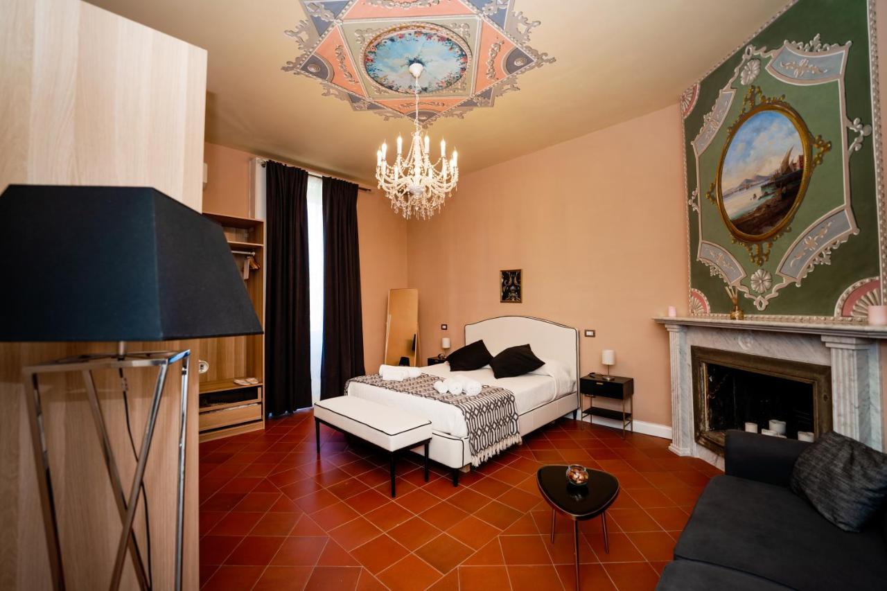 Antica Dimora Deluxe Bed & Breakfast Naples Exterior photo