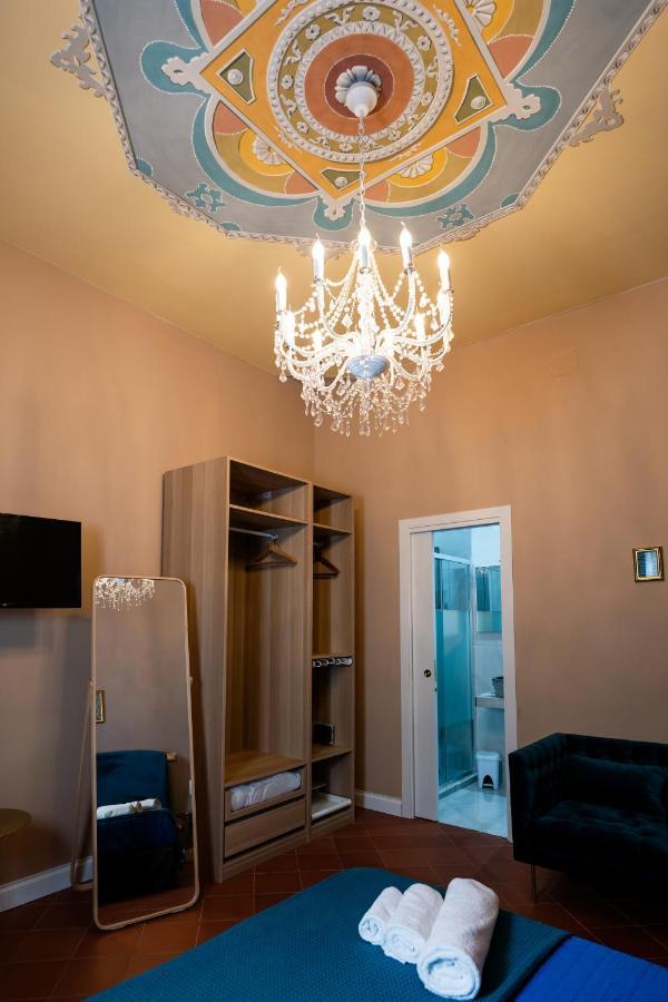 Antica Dimora Deluxe Bed & Breakfast Naples Exterior photo