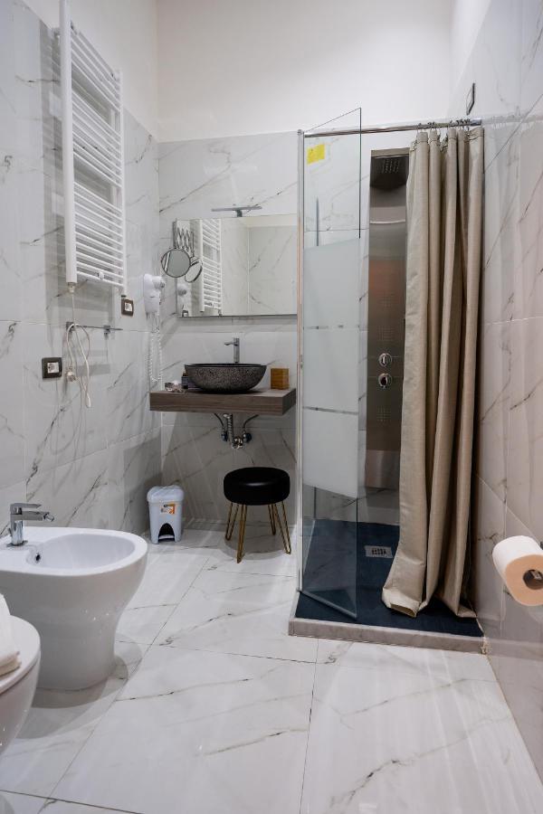 Antica Dimora Deluxe Bed & Breakfast Naples Exterior photo