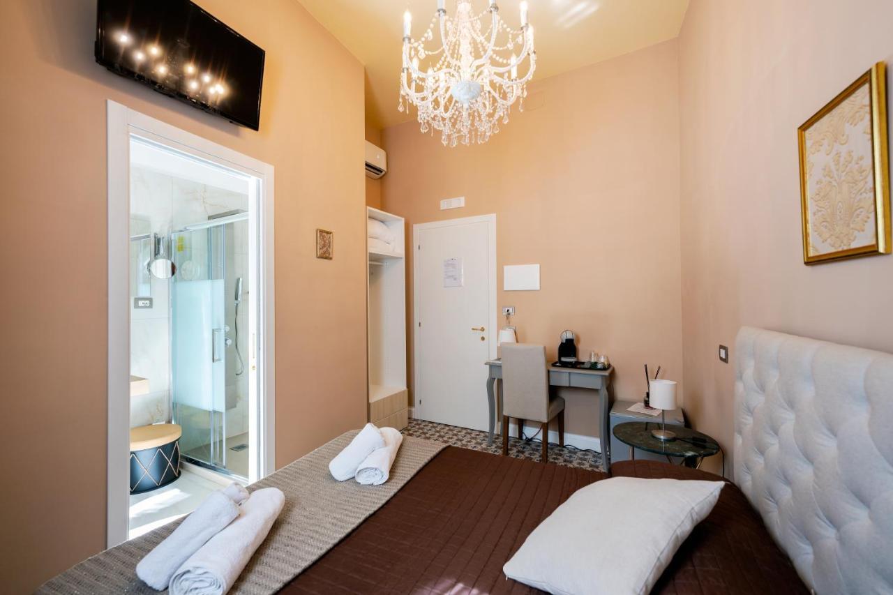 Antica Dimora Deluxe Bed & Breakfast Naples Exterior photo